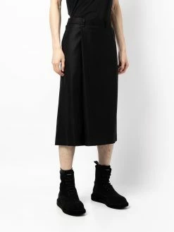 Julius short en laine à coupe sarouel